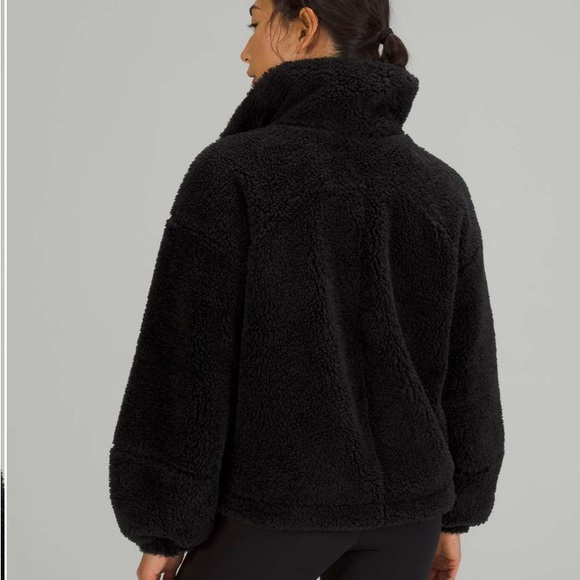 Lululemon Cinchable Fleece Black size 4 $168 MSRP - Picture 4 of 11
